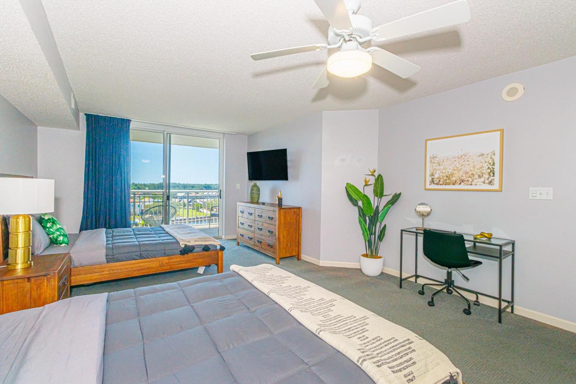 Modern Condo At Yacht Club Villas 미를 비치 외부 사진